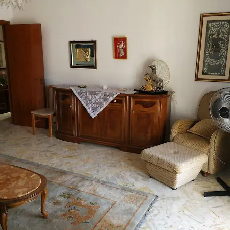 Papa Giovanni Xxiii Apartment